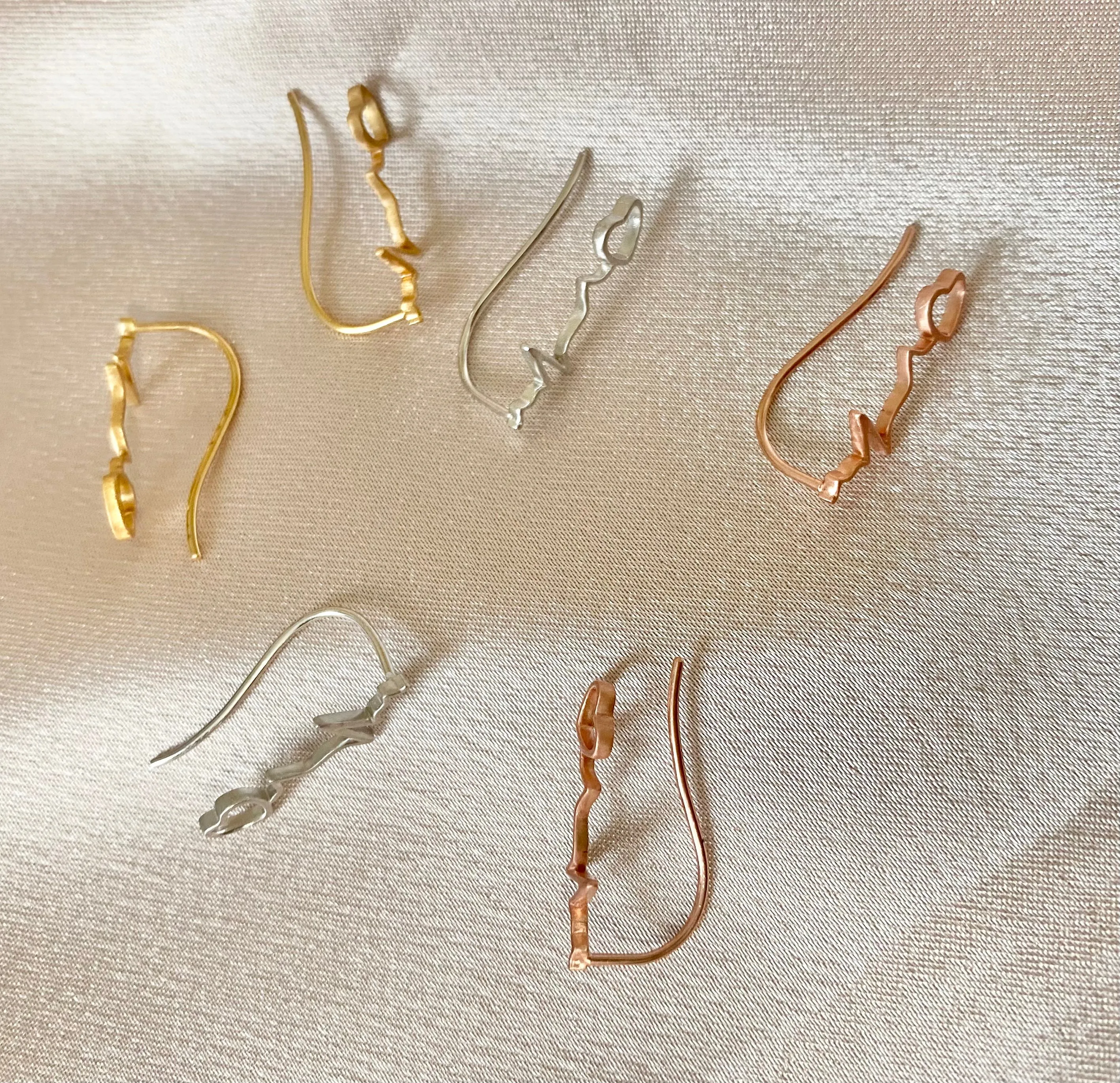 Heartbeat climber, Heartbeat earrings
