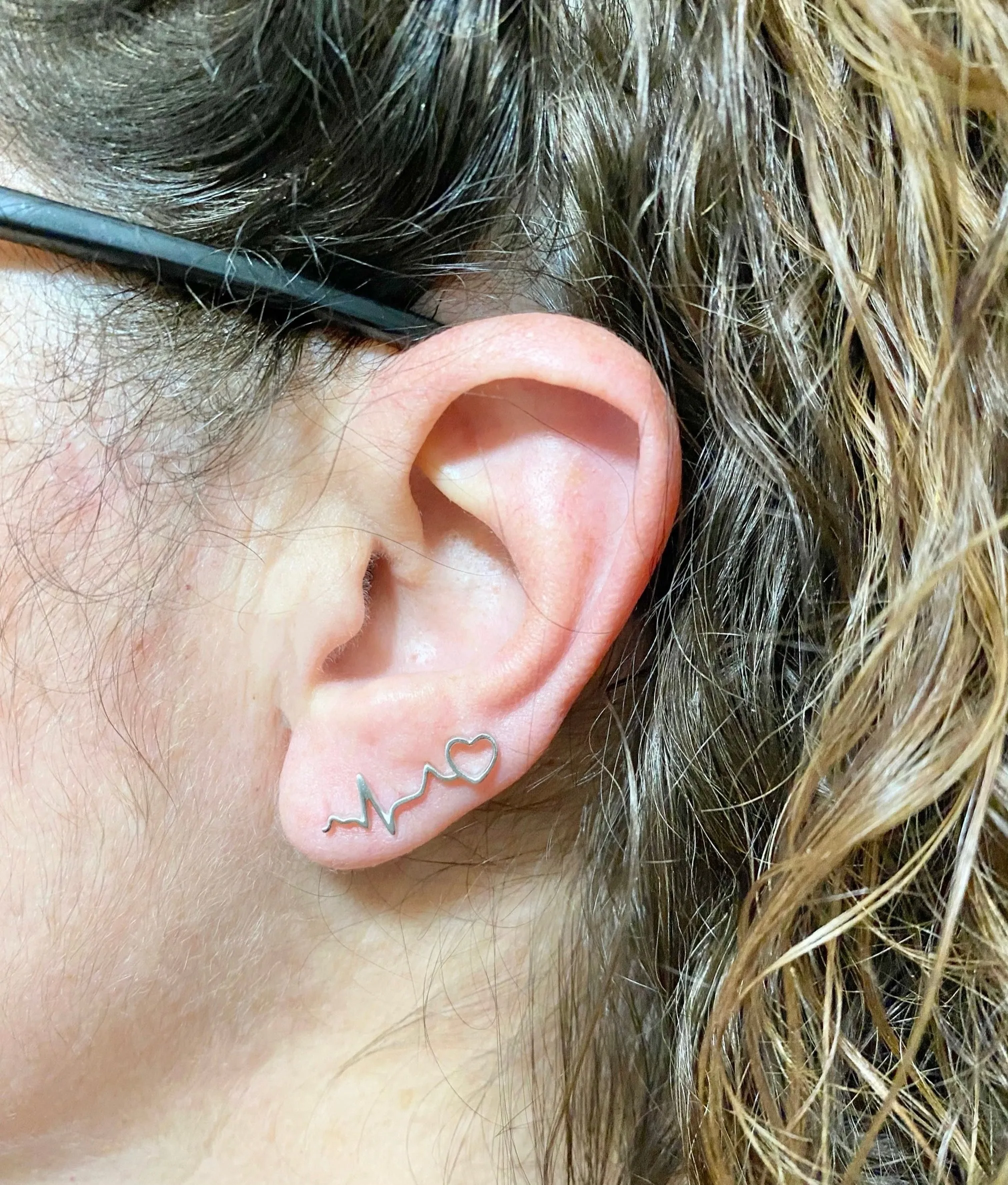 Heartbeat climber, Heartbeat earrings